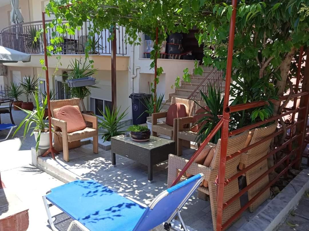 Blue Moon Apartment